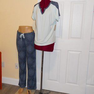 NWT Ink + Ivy Small 2 Piece Pajama Set Navy Bandana